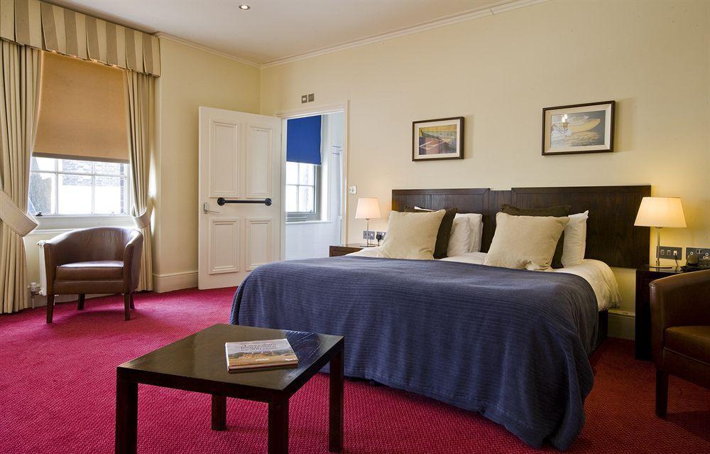 Royal Hotel Дил Экстерьер фото