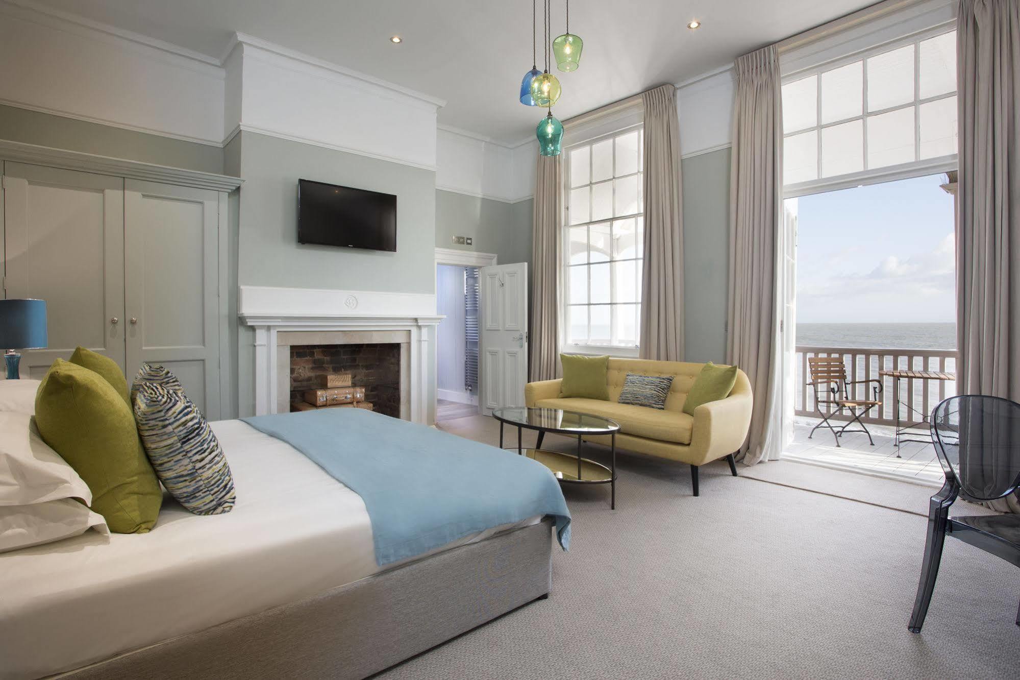 Royal Hotel Дил Экстерьер фото