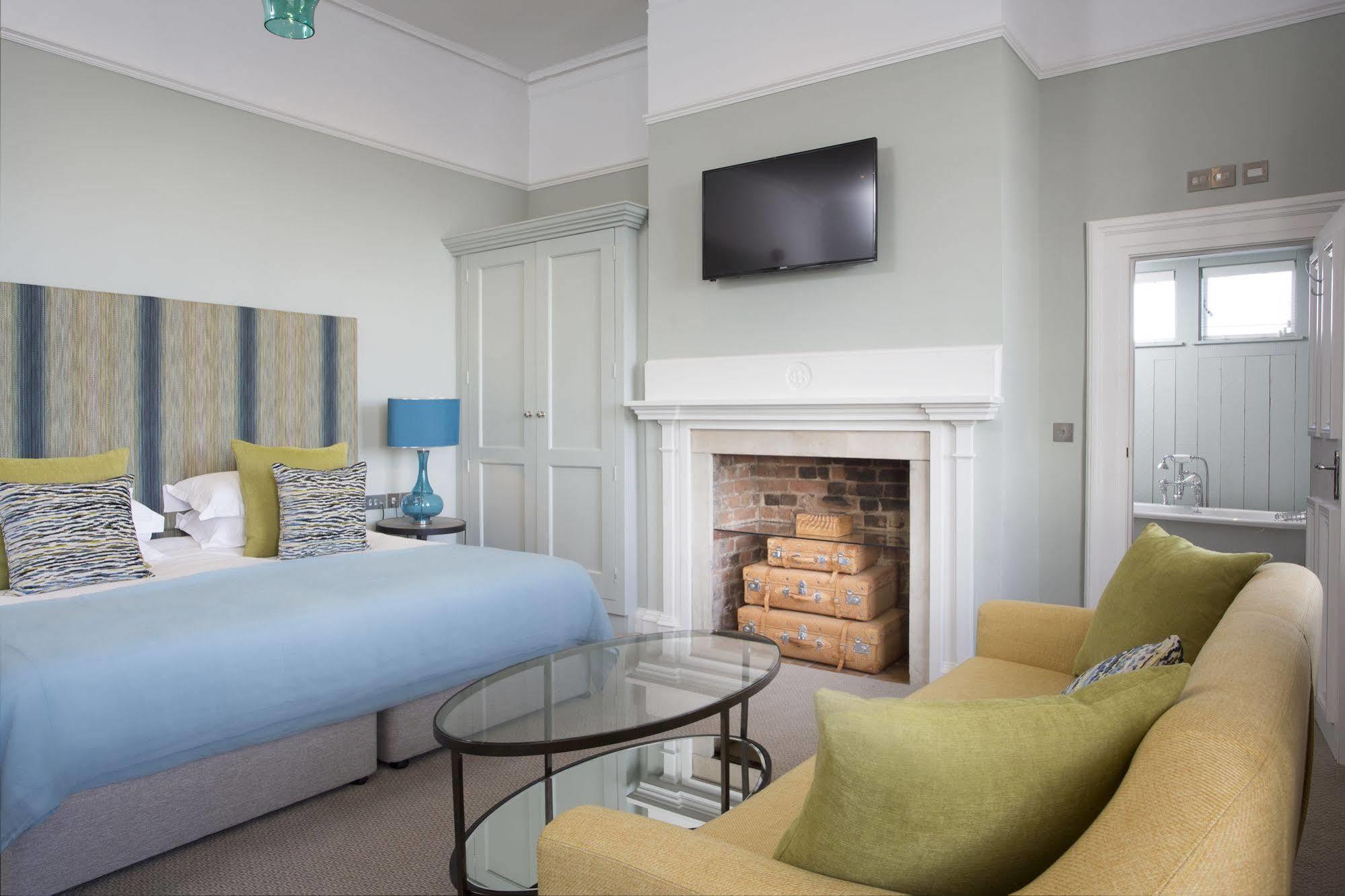 Royal Hotel Дил Экстерьер фото